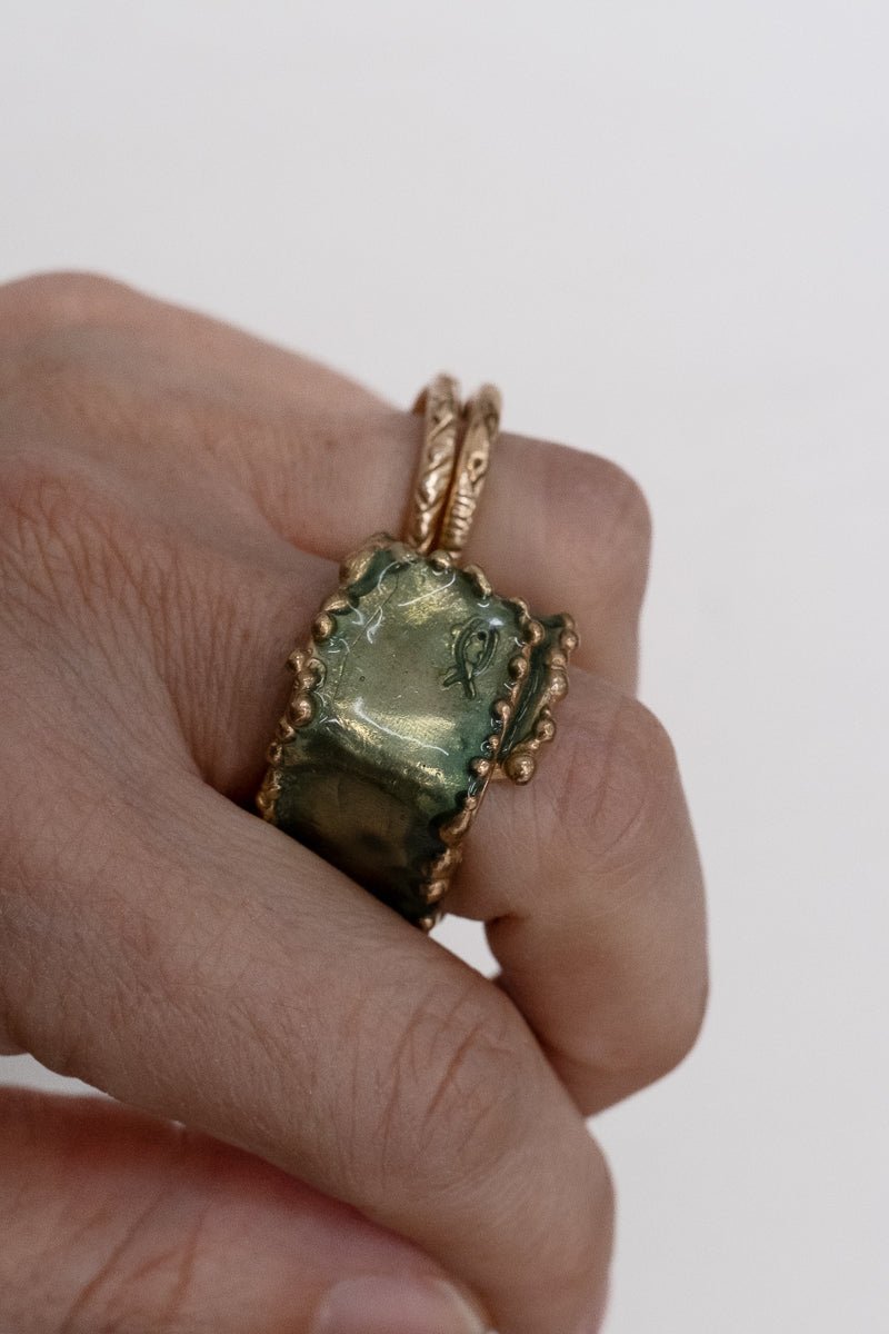 Busta Ring - L Aqua